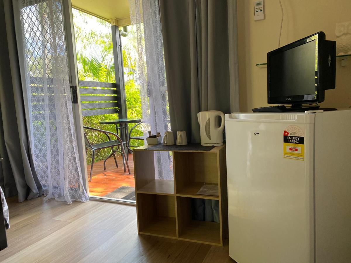 Colonial Village Resort Hervey Bay Esterno foto