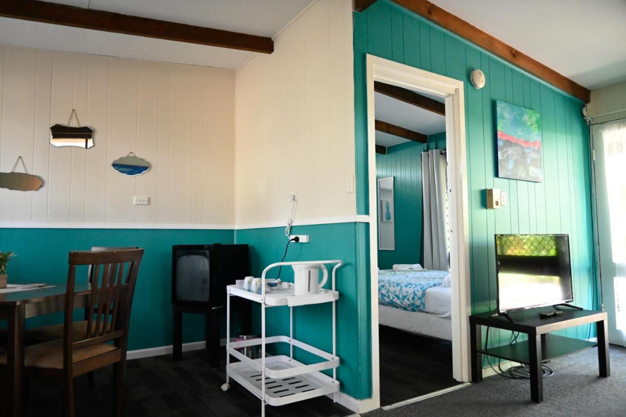 Colonial Village Resort Hervey Bay Esterno foto