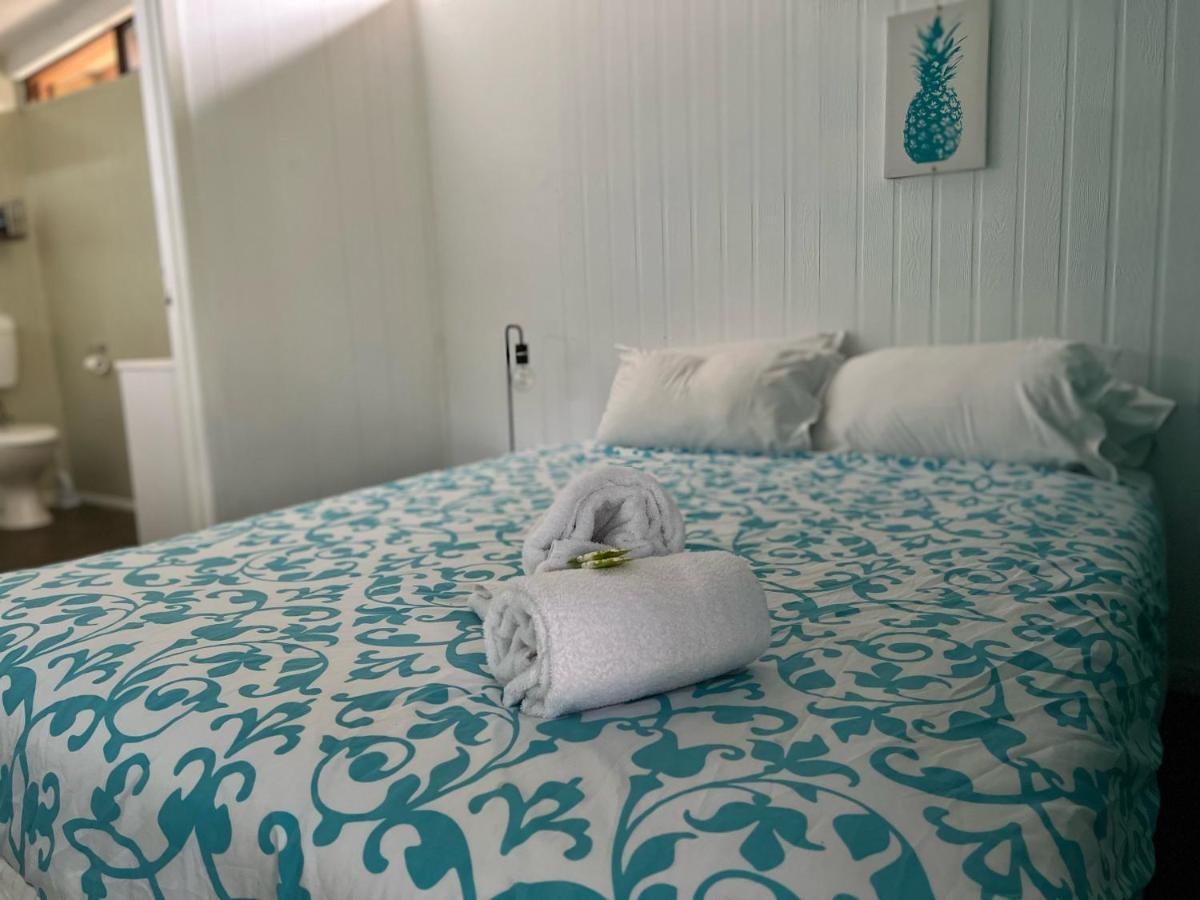 Colonial Village Resort Hervey Bay Esterno foto