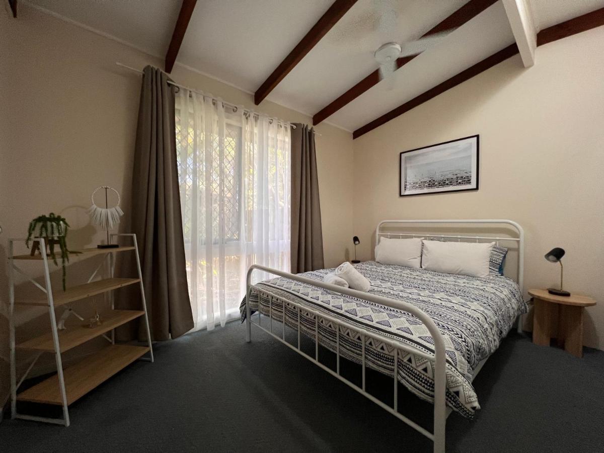 Colonial Village Resort Hervey Bay Esterno foto
