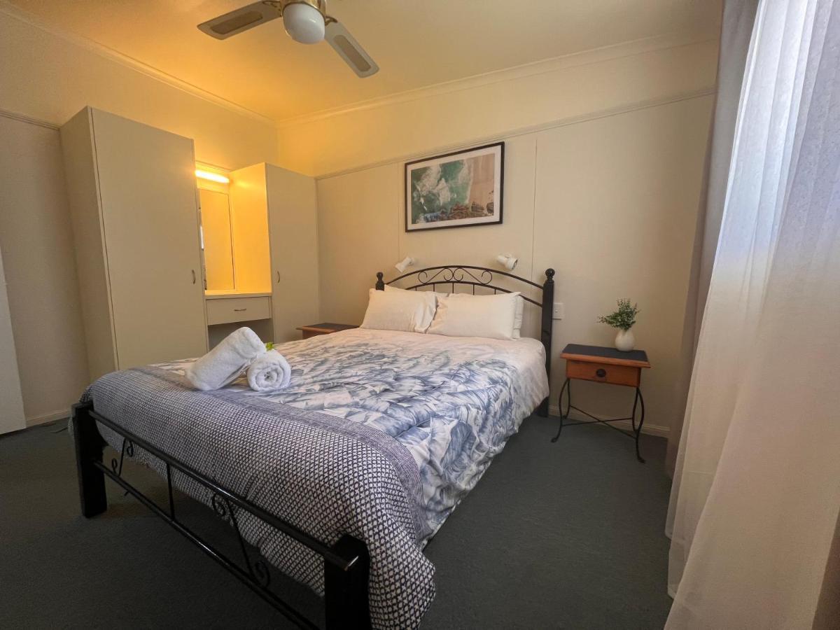 Colonial Village Resort Hervey Bay Esterno foto