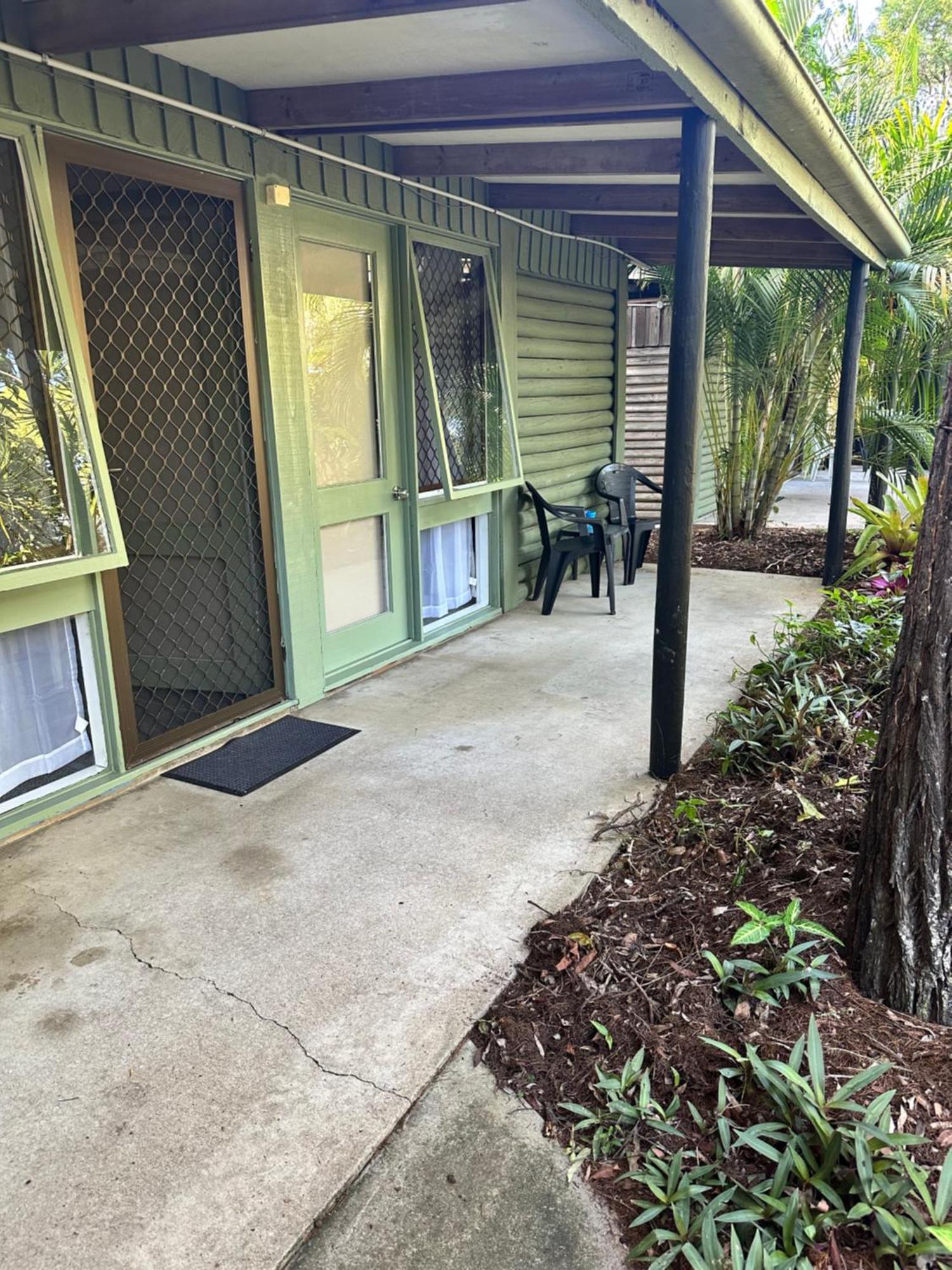 Colonial Village Resort Hervey Bay Esterno foto